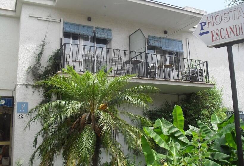 Hostal Escandinavia