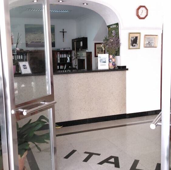 Hostal Italia
