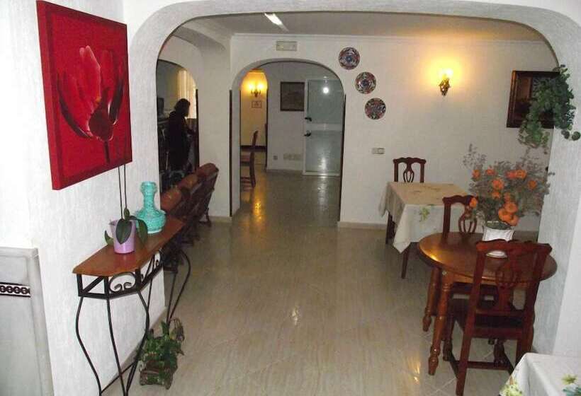 Hostal Italia