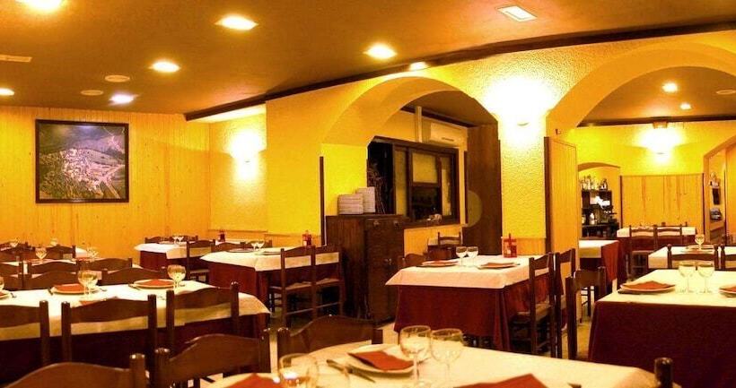 Hostal Les Collades