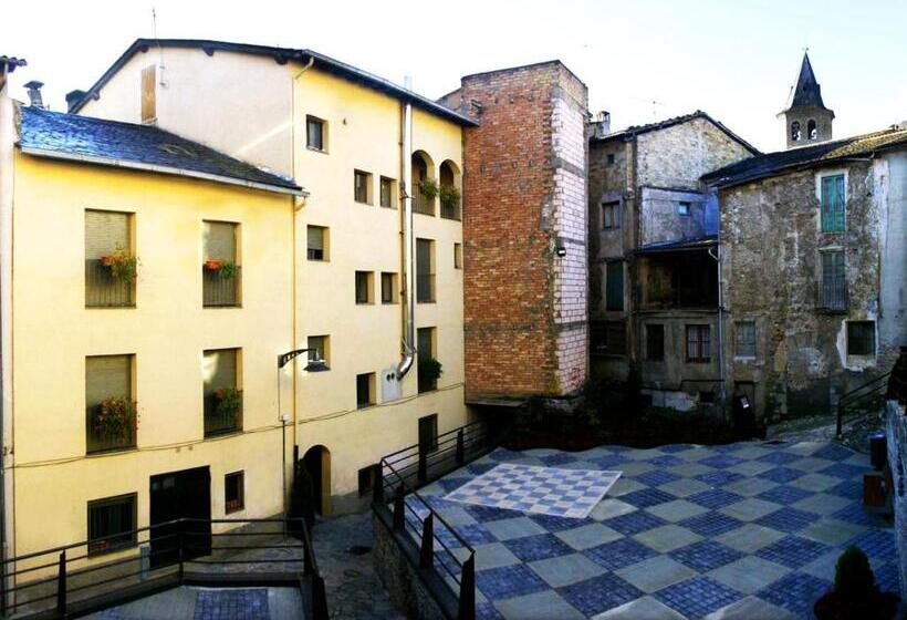 Hostal Les Collades