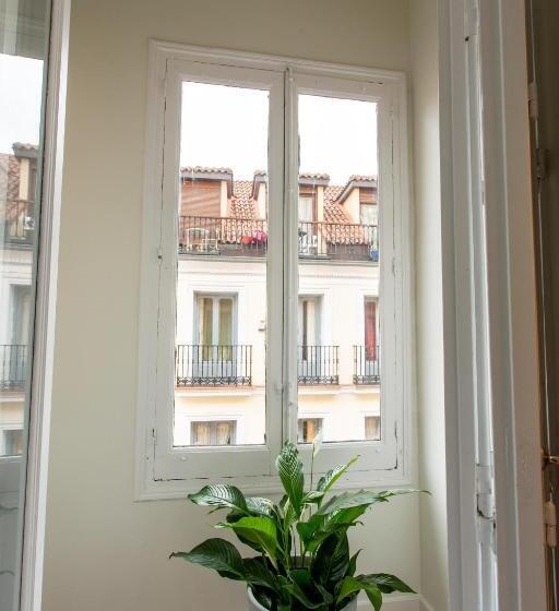 Hostal Manuela By Gaiarooms