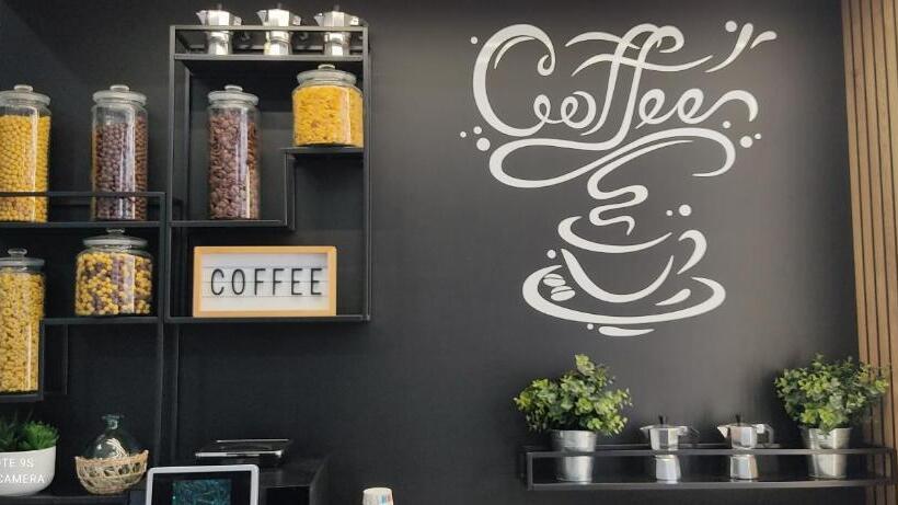 مسافرخانه Pensión Del Sol