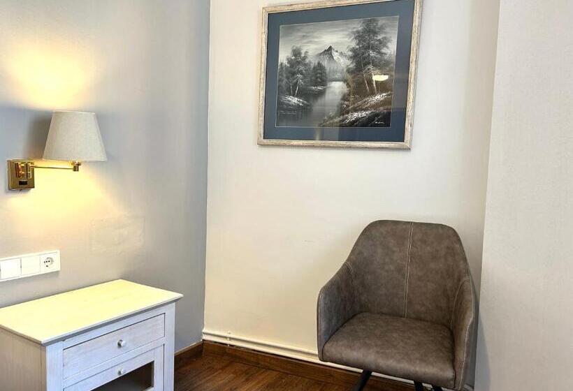 여관 La Posada D àneu By Rural D àneu