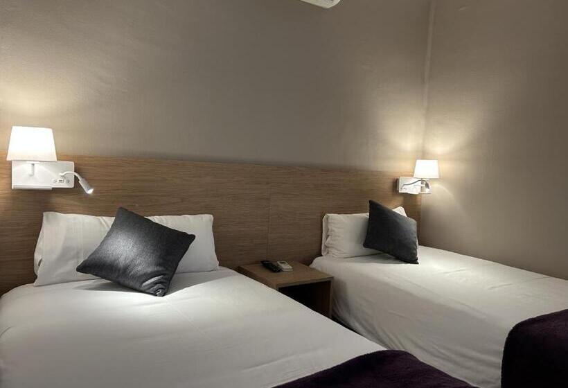 Hostal Restaurant Roma