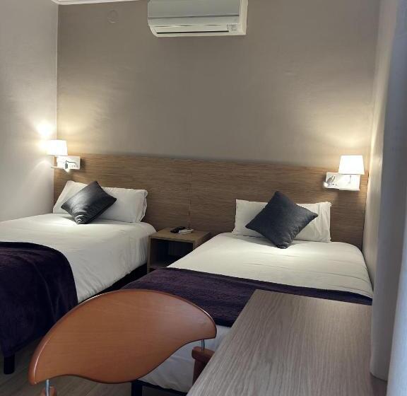 Hostal Restaurant Roma