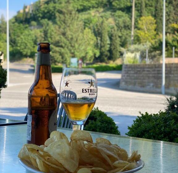 Hostal Restaurant Roma