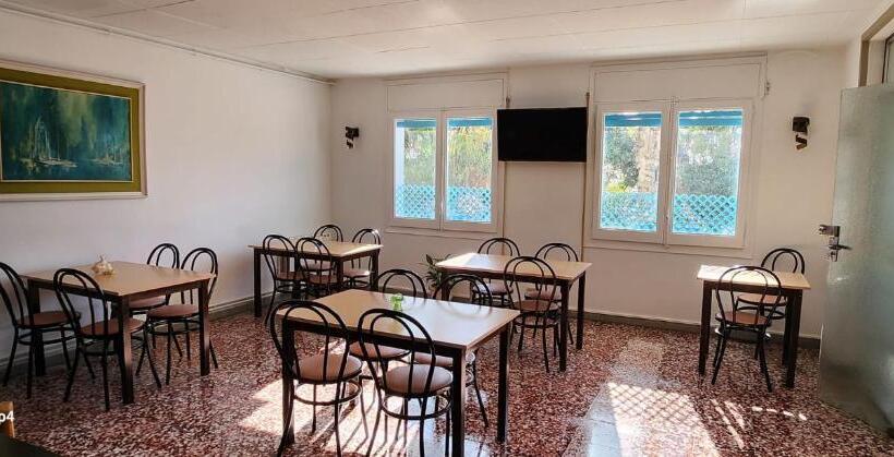 Hostal Santa Gemma