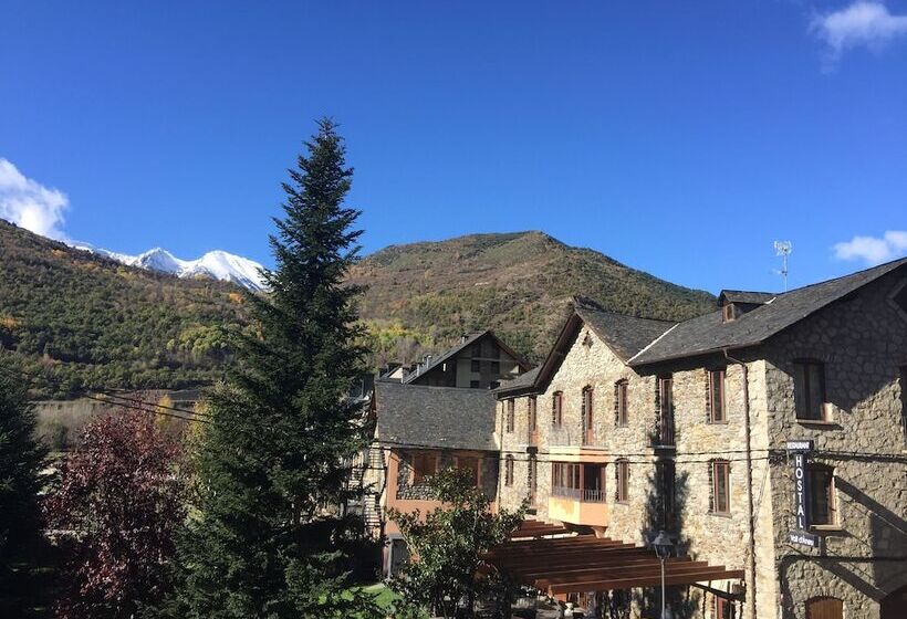 Hostal Vall D Aneu By Arcas & Sambola
