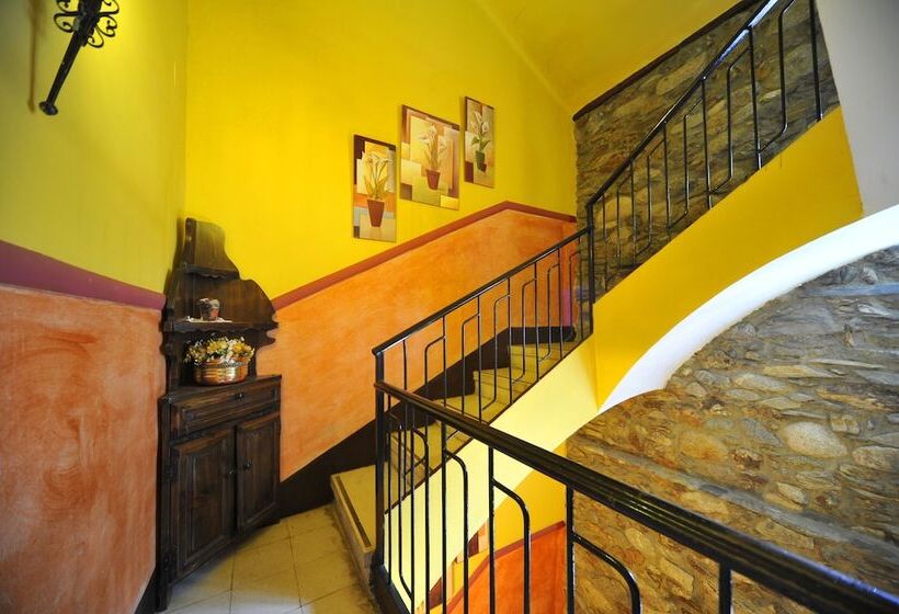 Hostal Vall D Aneu By Arcas & Sambola