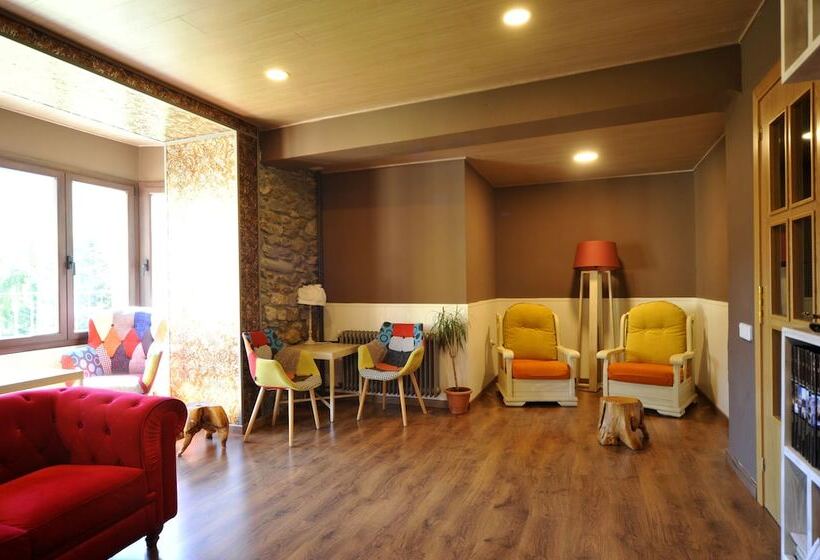 Hostal Vall D Aneu By Arcas & Sambola