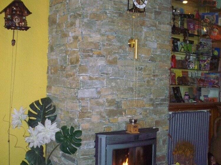 Hostal Vall D Aneu By Arcas & Sambola