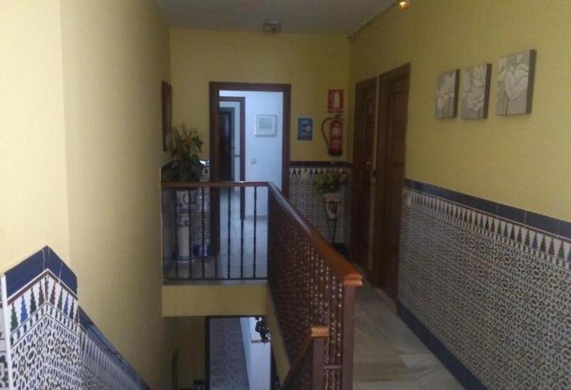 Hostal Virgen Del Rocío