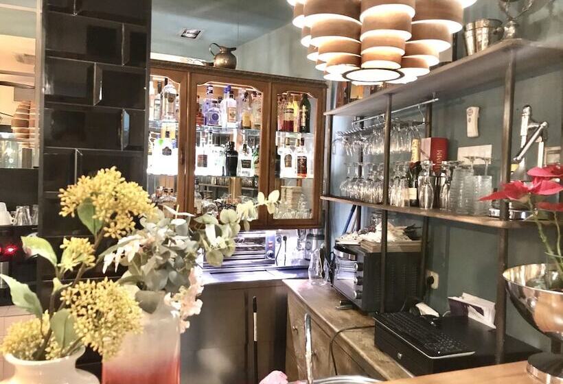 Abalú Design Boutique Hotel Gran Via