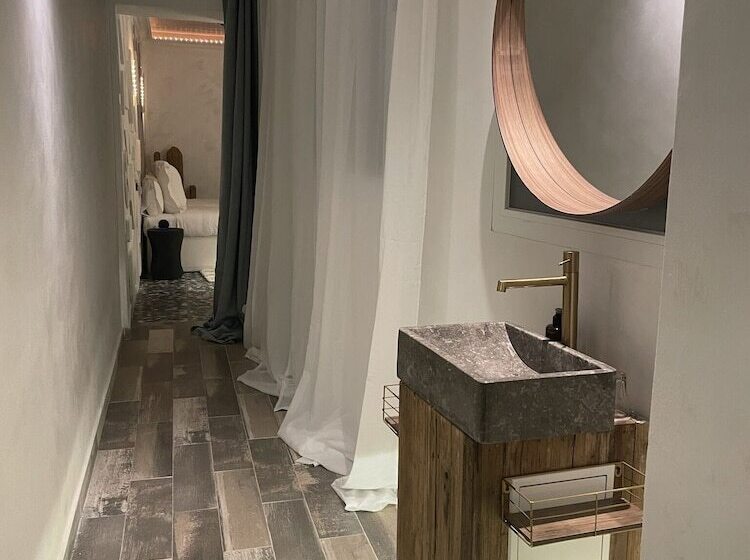 Abalú Design Boutique Hotel Gran Via