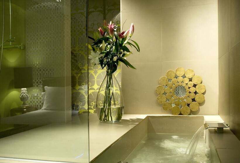 Abalú Design Boutique Hotel Gran Via