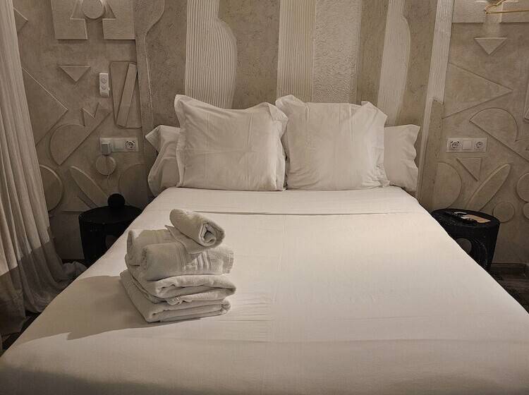 Abalú Design Boutique Hotel Gran Via