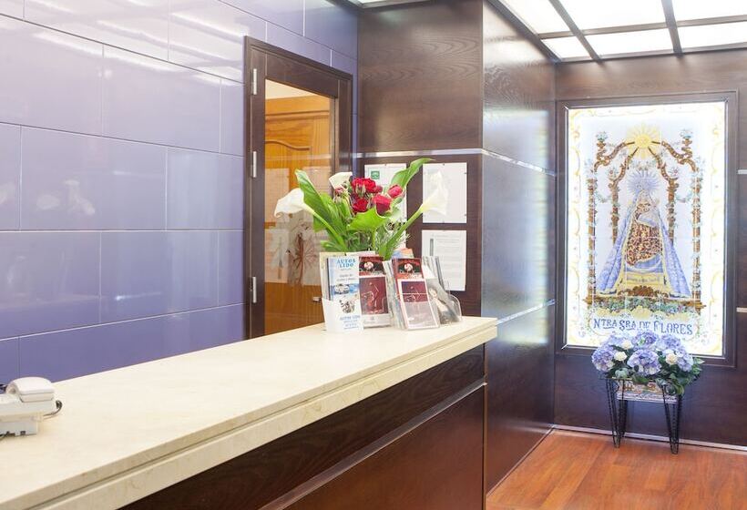 هتل Alameda Málaga