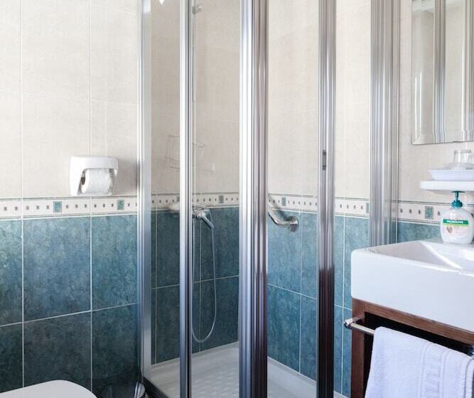 هتل Alameda Málaga