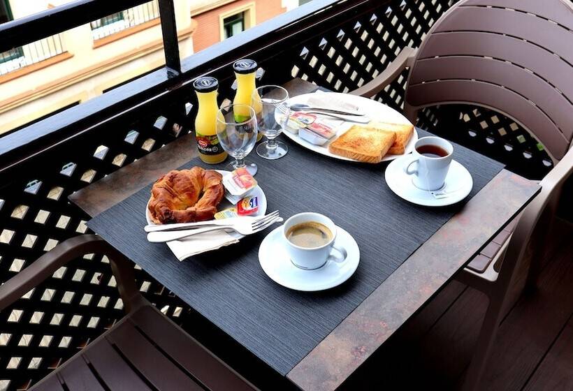 هتل Alameda Málaga