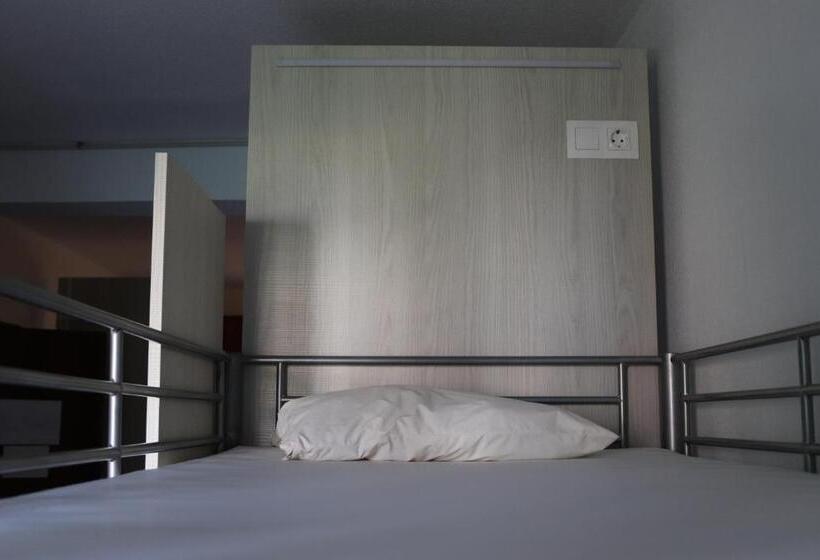 Отель Albergue Puente Para Peregrinos