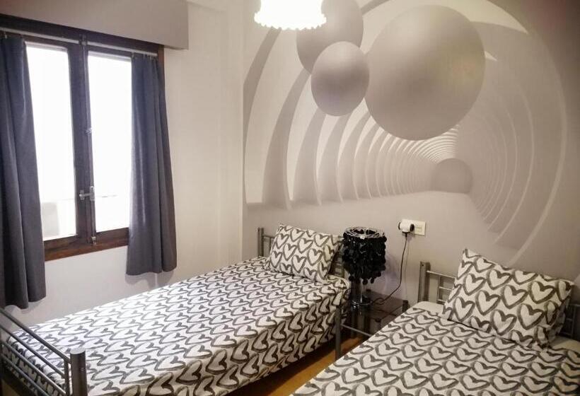 Отель Albergue Puente Para Peregrinos