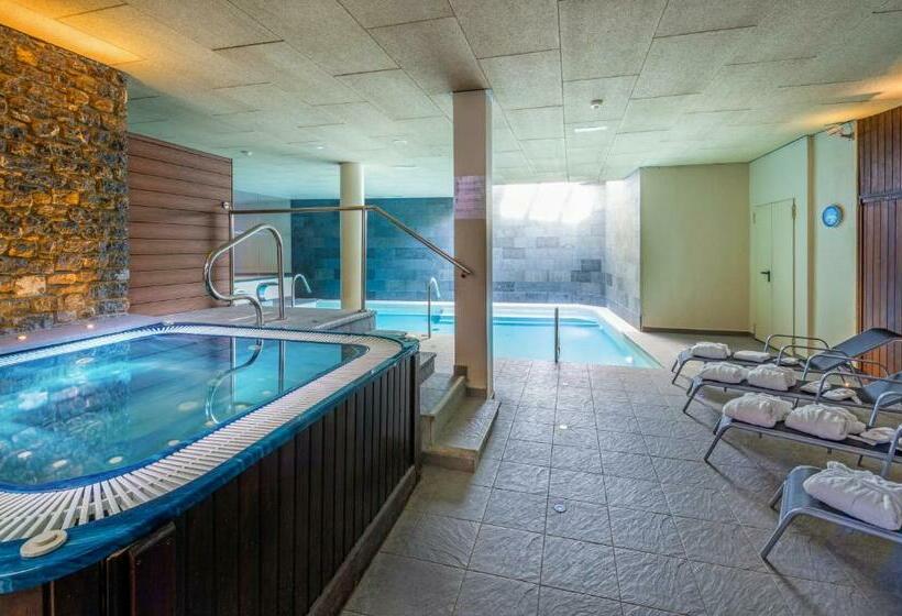 Hotel Apartamentos Trainera