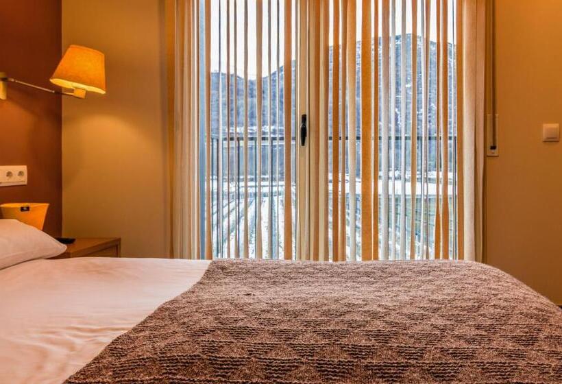 Hotel Apartamentos Trainera