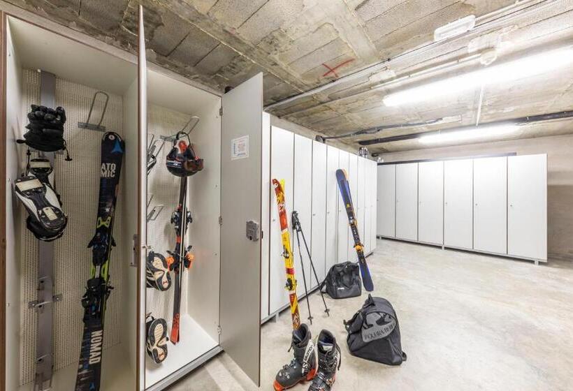 Hotel Apartamentos Trainera