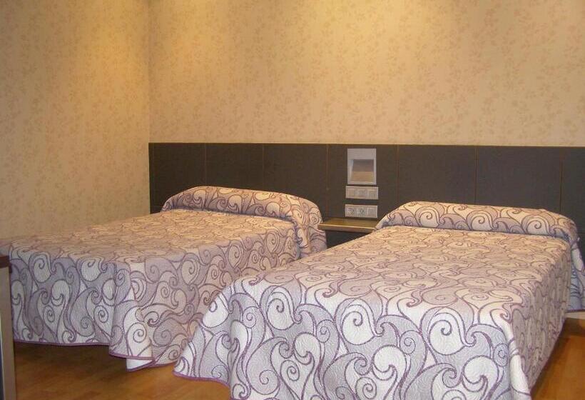 ホテル Area Serrano