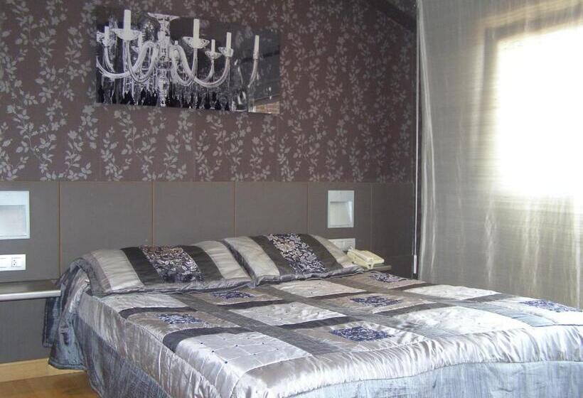 ホテル Area Serrano