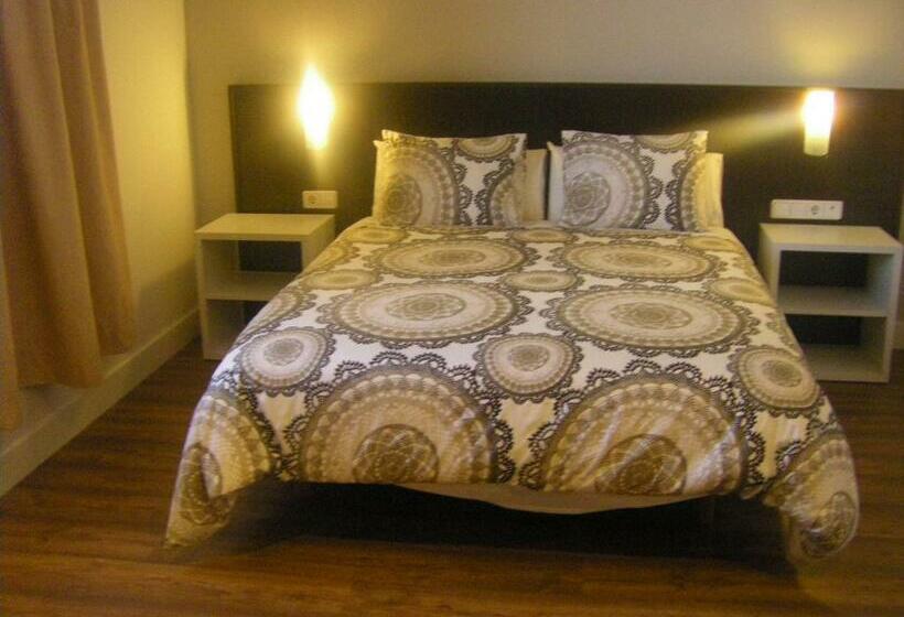 בית מלון כפרי Bari