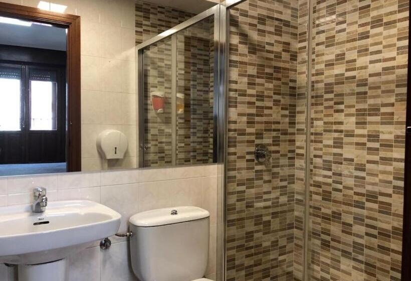 酒店 Bearan Bar & Rooms