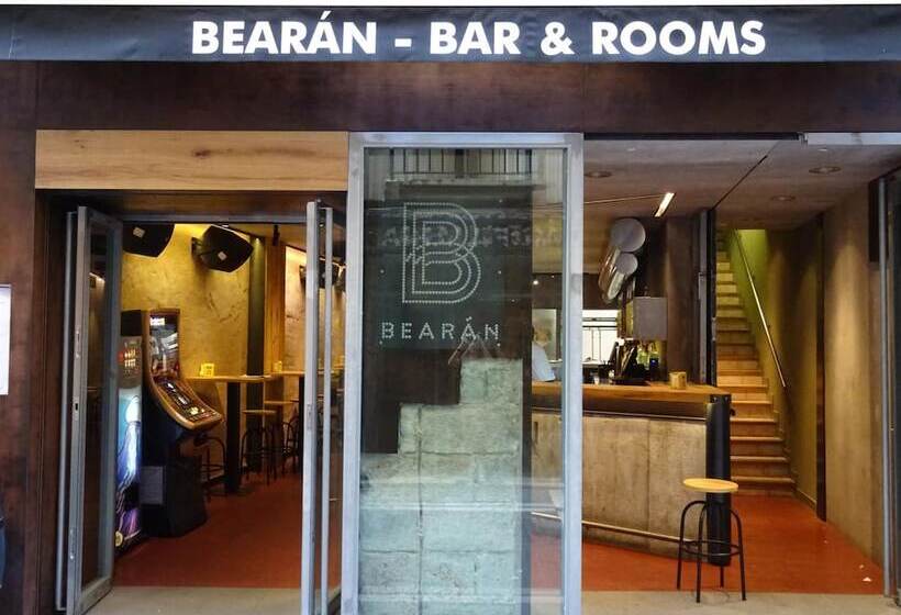 酒店 Bearan Bar & Rooms