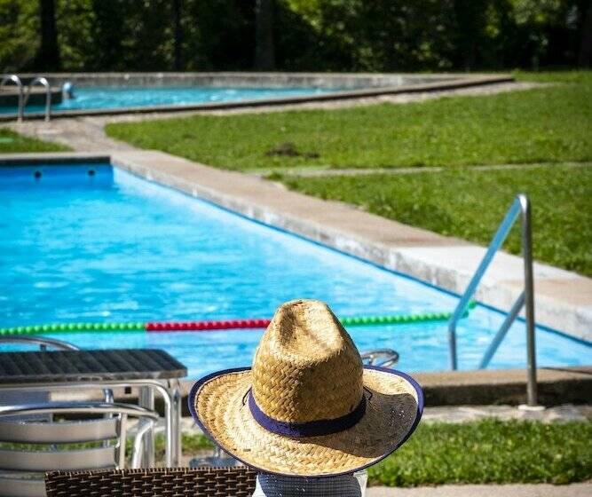 בית מלון כפרי Caldas