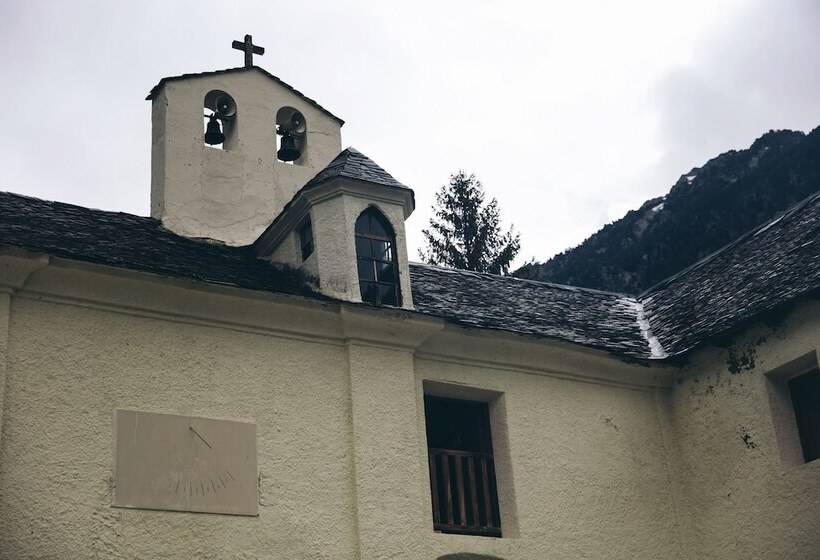 בית מלון כפרי Caldas