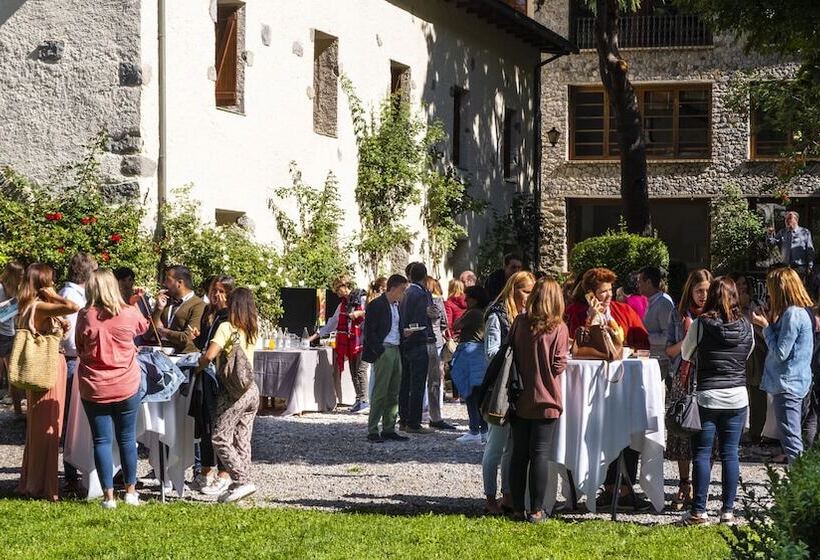 בית מלון כפרי Caldas