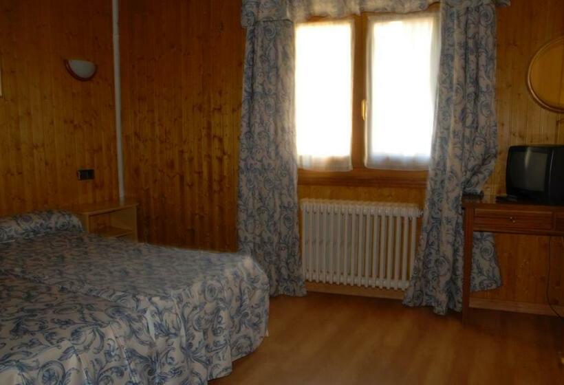 בית מלון כפרי Europa