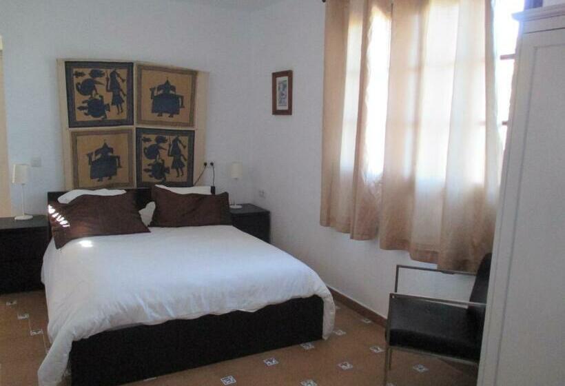 فندق Finca La Mota