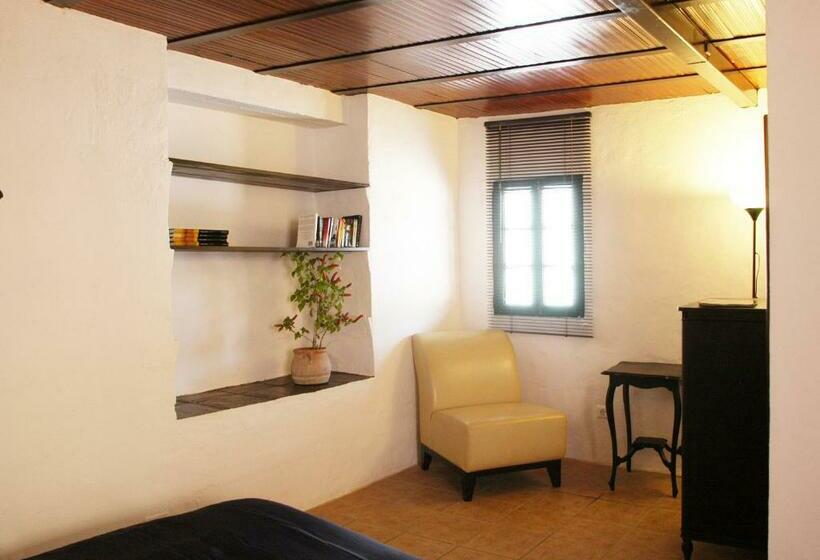 ホテル Finca La Mota