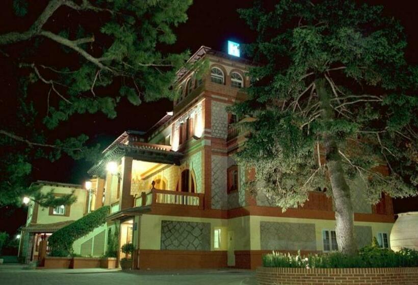 ホテル Gran Hostal El Chiscón