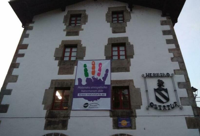 فندق Herriko Ostatua
