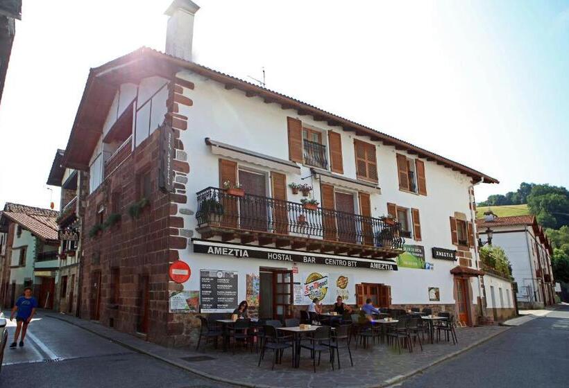 호텔 Hostal Ameztia