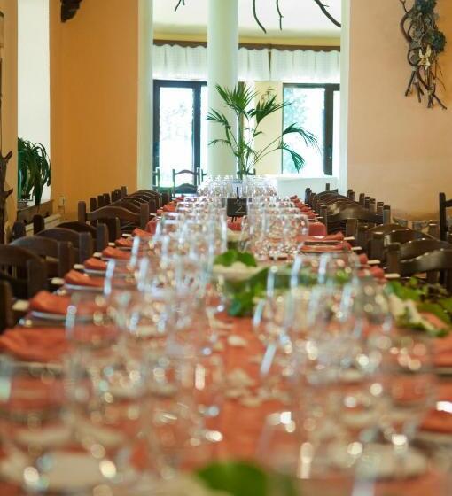 酒店 Hostal Ayestaran I