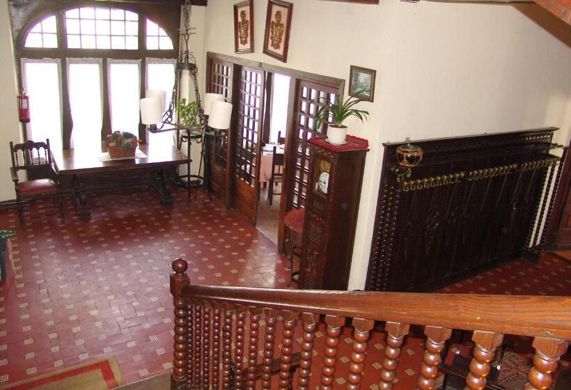 酒店 Hostal Ayestaran Ii