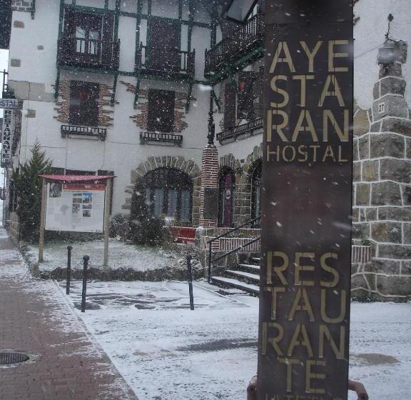 酒店 Hostal Ayestaran Ii