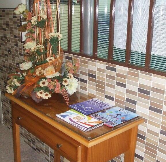 فندق Hostal Casa Juan