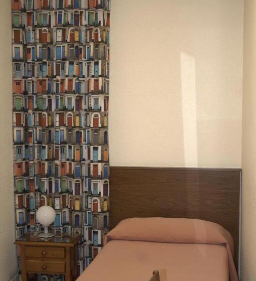 فندق Hostal Casa Juan