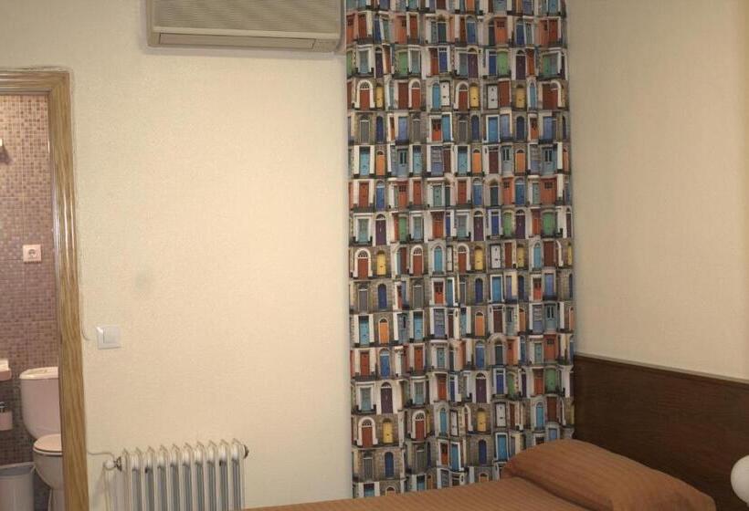 فندق Hostal Casa Juan