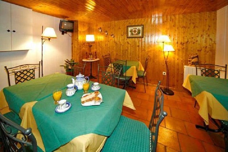 ホテル Hostal Chinchon